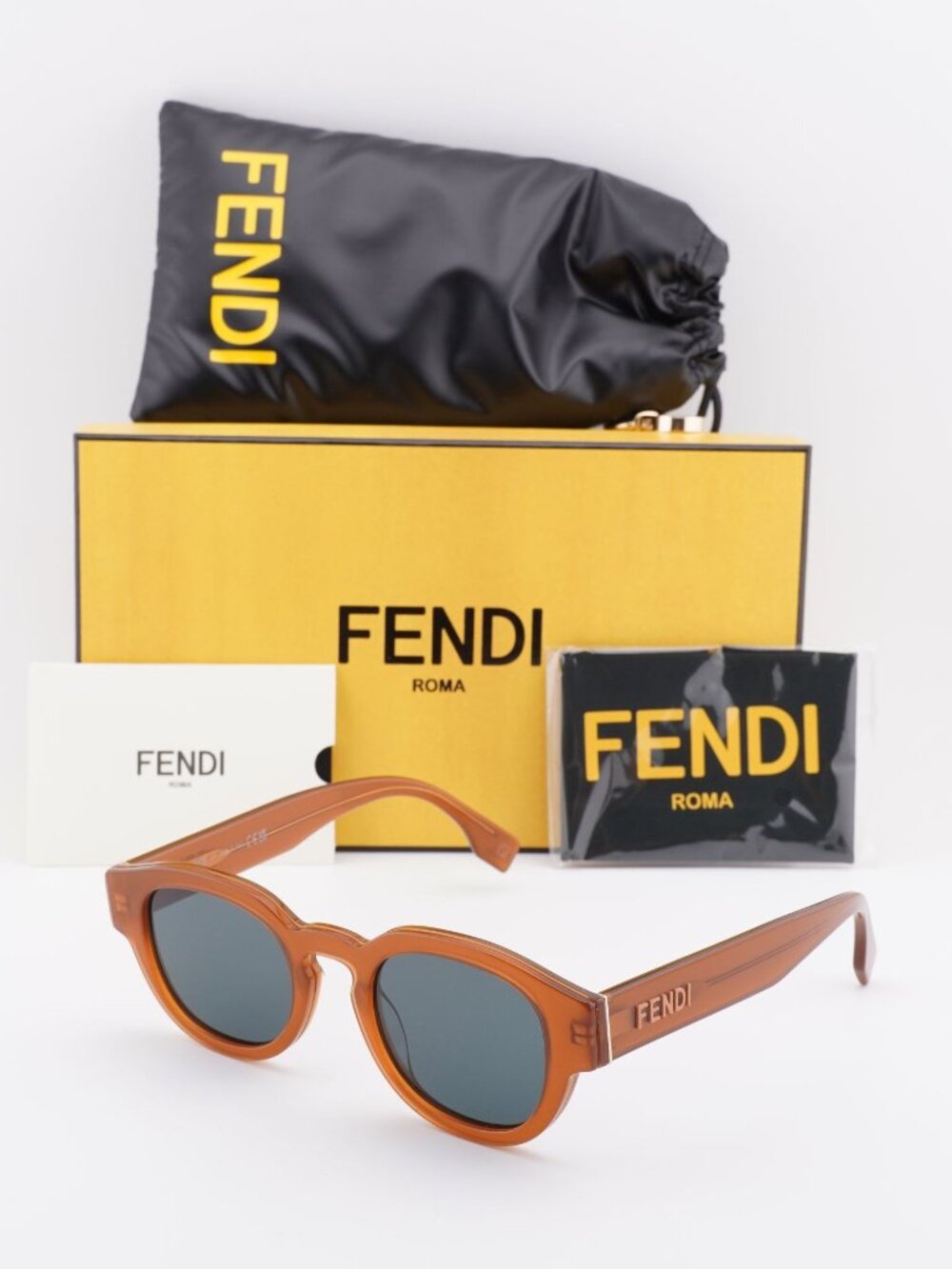 Fendi FE40182I 44N Round Unisex Sunglasses - Honey / Green